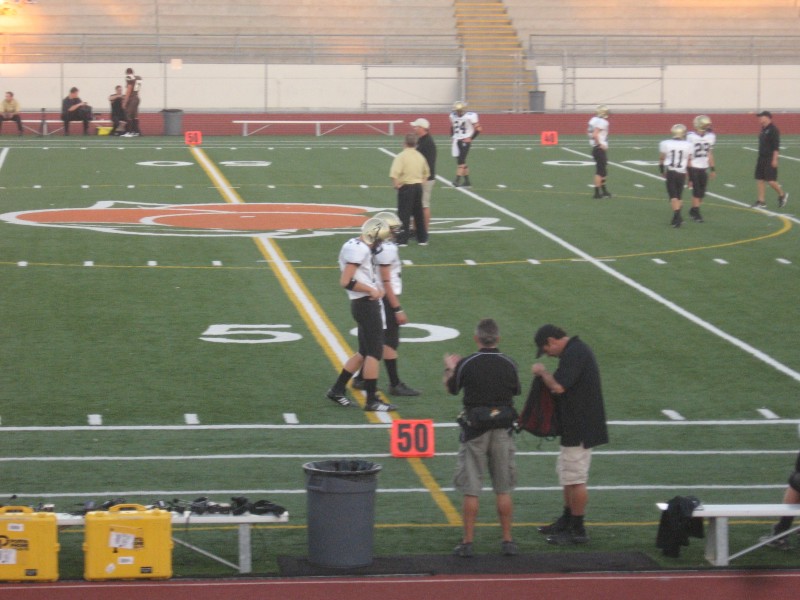 03. Kane during warm-ups..jpg