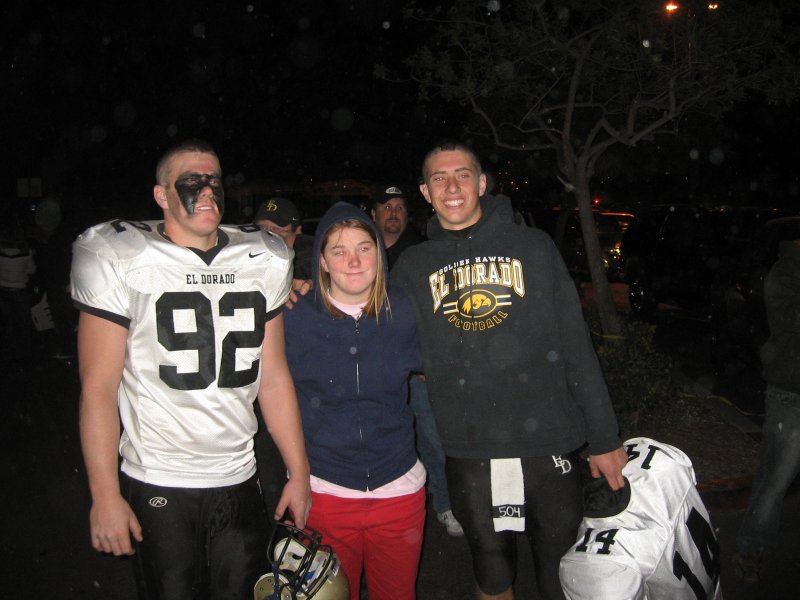 07. Trace and Kane after the win..jpg