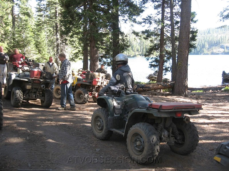 087. We stop and take a break at Weaver Lake..jpg