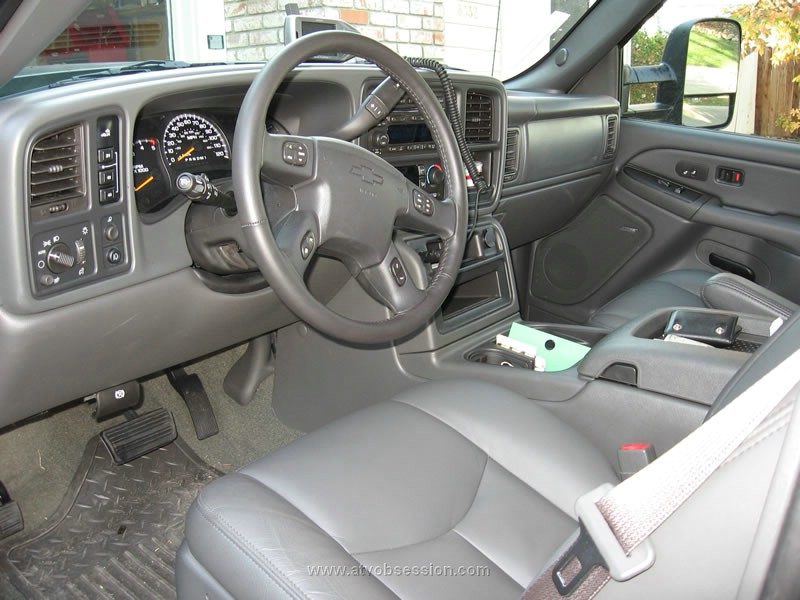03. Leather interior..jpg