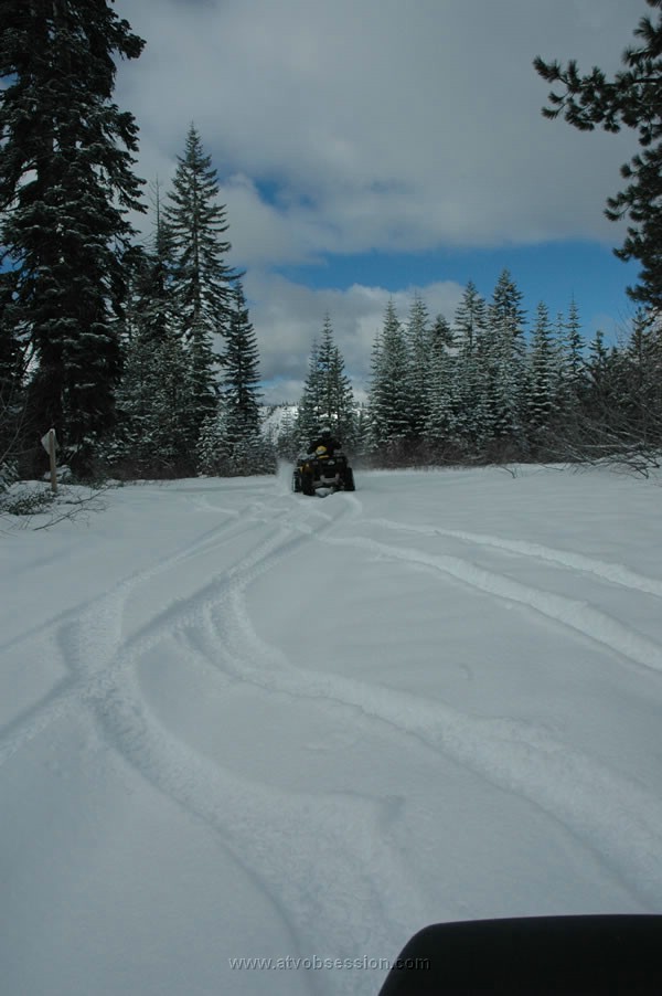 33. Keith comes flyin' up..jpg