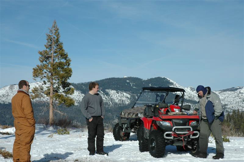 17. Dusty and Dan Look On  As Larry Assesses His Broken Winch..jpg